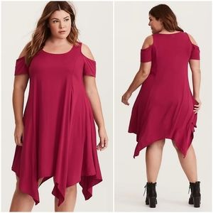 🆕Red ColdShoulder Trapeze Dress, Torrid 3 (22/24)